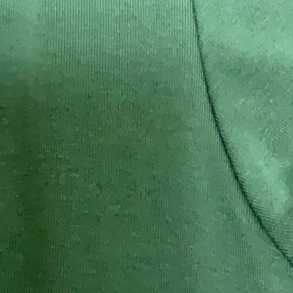 Britney women’s green short sleeve graphic tee, size S - Picture 5 of 7